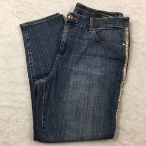 Chico’s So Slimming Girlfriend Ankle Jeans Sz 2.5
